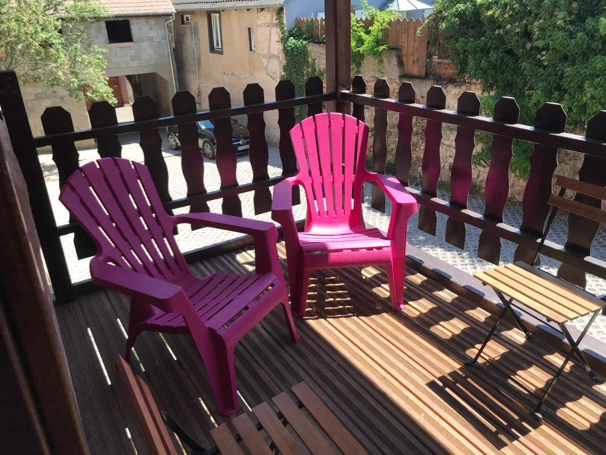 Doux Refuge Avec Terrasse Parking Gratuit Apartment Beblenheim Ngoại thất bức ảnh